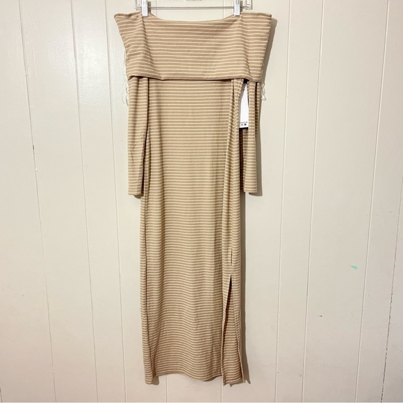 MADDEN GIRL Women's Off The Shoulder Stripped Dress Size XL NWT - Picture 1 of 11